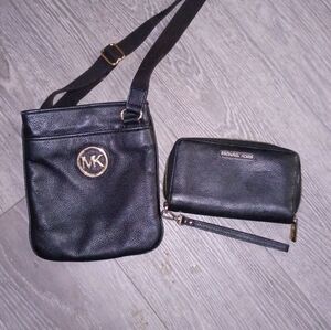 Michael Kors Black and Gold Crossbody Bag with Wallet